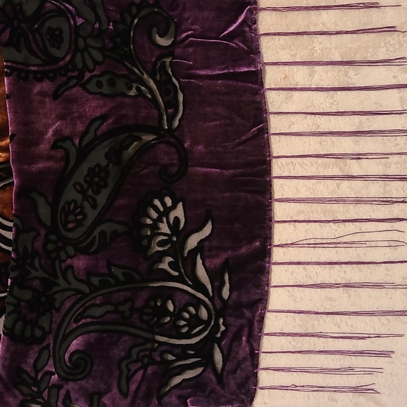 Bakers Fashion Scarf - Picture 2 of 4